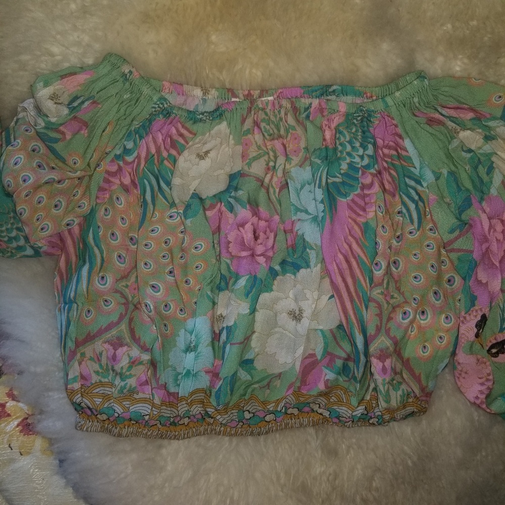 Gifted♡Spells Cloud Dancer Crop Top - Picture 2 of 3